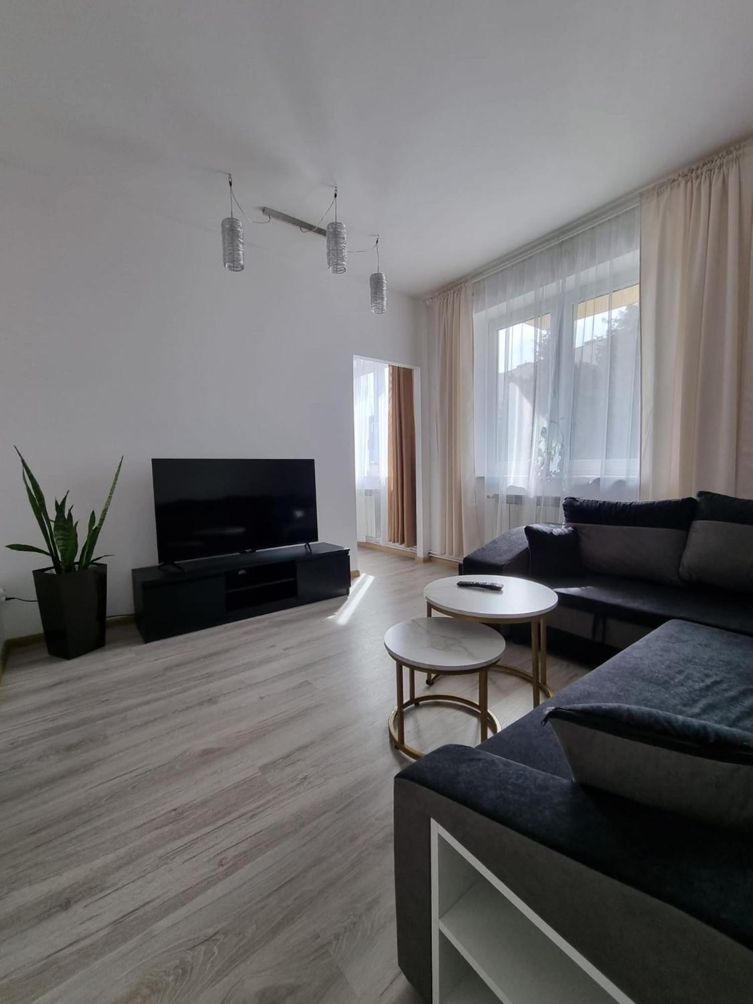 Apartament Korzenioskiego 7/2 Przemyśl Exteriör bild